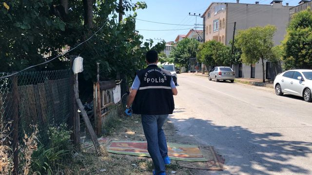 evinin calan kapisini acti silahla vuruldu 4 14311242 o