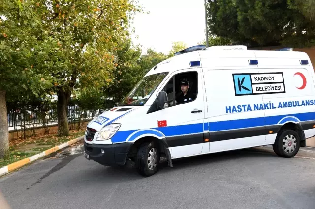 Kadıköy orman yangınlarıyla mücadeleye destek için üçüncü ekibini yolculadı