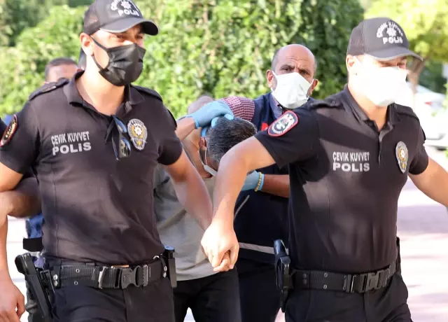 Konya'da 7 kişinin öldürülmesiyle ilgili adliyeye sevk edilen zanlı Mehmet Altun tutuklandı