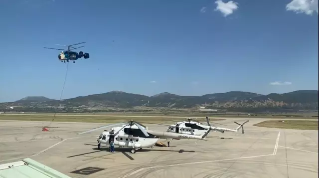 Ukrayna'dan gelen 5 helikopter yangınlara gece müdahalesi için havalanacak