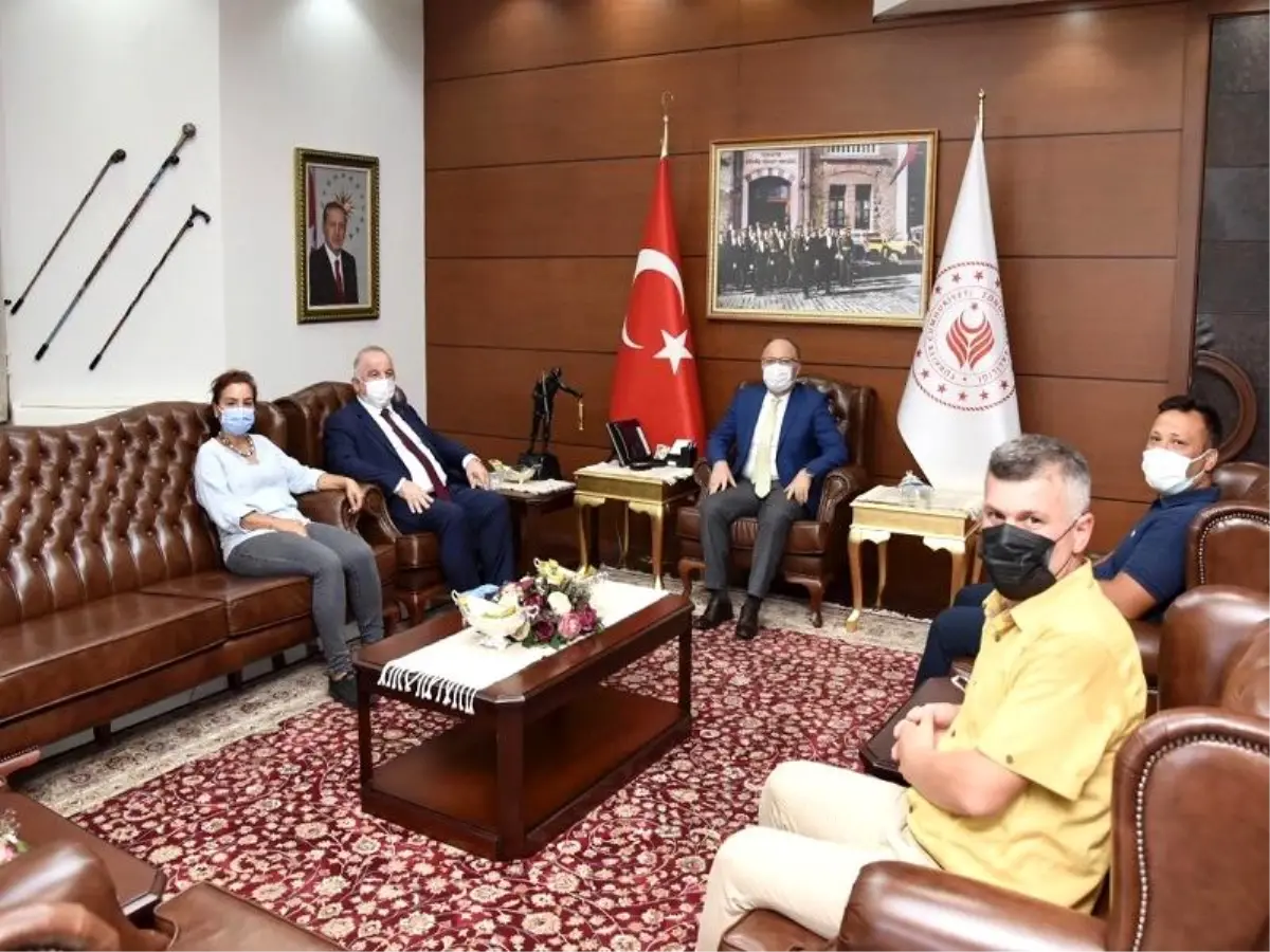 Vali Mustafa Tutulmaz'a Ziyaretler Devam Ediyor