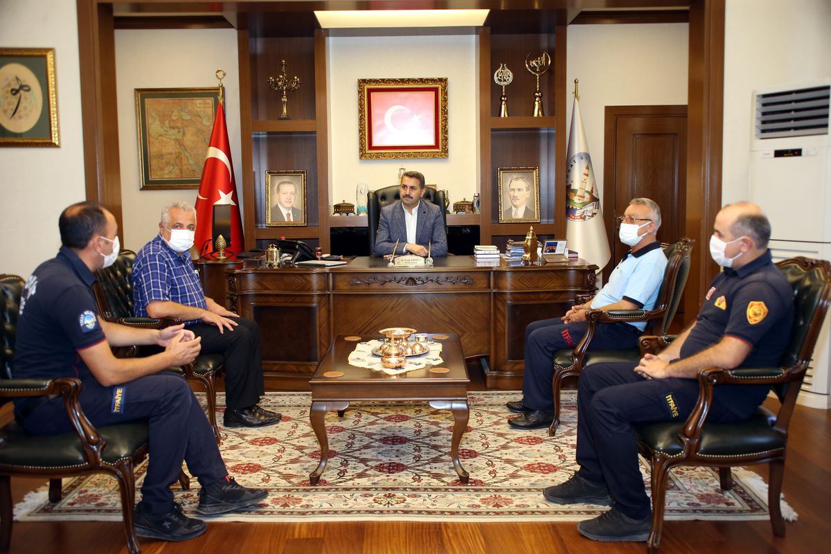 Son Dakika | Antalya'dan dönen itfaiyecilerden Eroğlu'na ziyaret