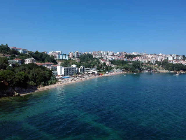 "Güvenli plajlar" kenti Sinop'ta deniz turizmine ilgi artıyor