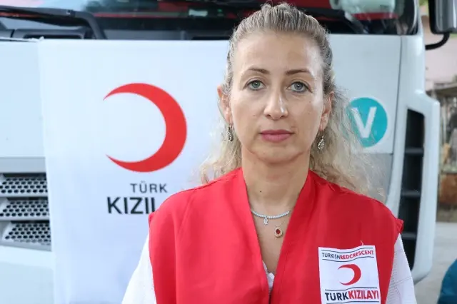 Türk Kızılay Edirne Şubesi yangın bölgelerine 1 tır yardım gönderdi