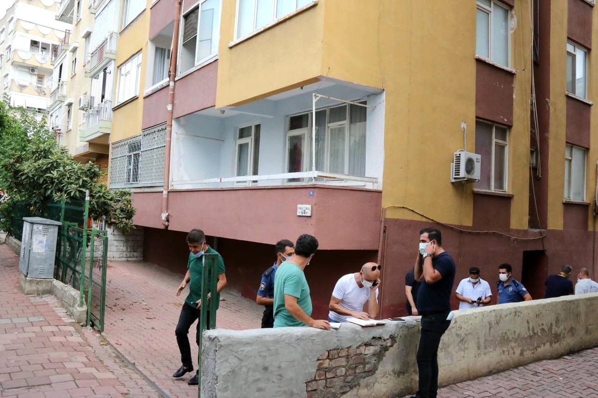 Son dakika: Anne ve kızı evde ölü bulundu - Vimarsana News