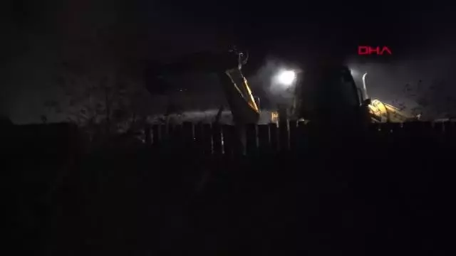 Son dakika haberi... ÇIKAN YANGINDA AHIR VE SAMANLIK KÜLE DÖNDÜ