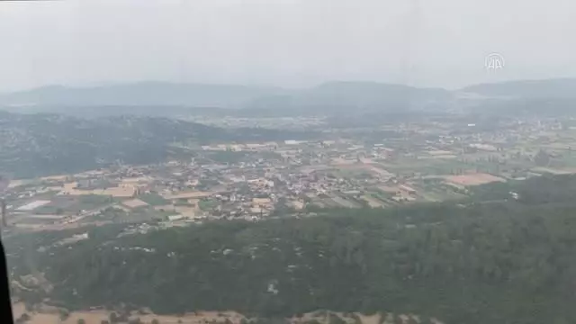 Son dakika: Milas ve Köyceğiz yangınları havadan görüntülendi Son dakika: Milas ve Köyceğiz yangınları havadan görüntülendi