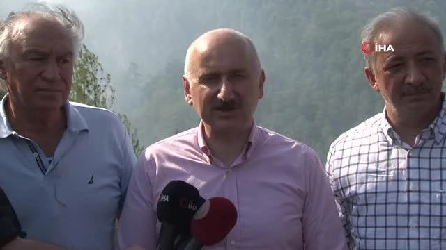 Son dakika haberleri! Ulaştırma Bakanı Karaismailoğlu: "Dün itibariyle Manvgat'taki yangın söndürüldü. Soğutma çalışamalrı sürüyor"