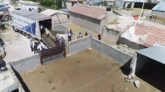 Aksaray'dan yangın bölgesine canlı hayvan desteği