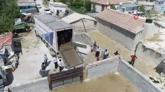 Aksaray'dan yangın bölgesine canlı hayvan desteği