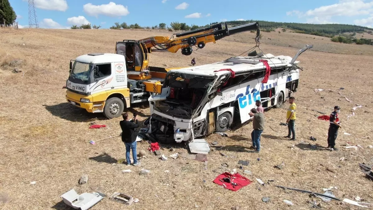 Balıkesir'deki kazada hayatını kaybedenlerin isimleri belirlendi