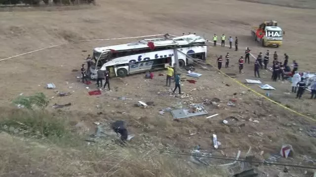Balıkesir Valisi Şıldak: (15 kişinin öldüğü kaza) 14 yaralı vatandaşımızın tedavileri sürüyor