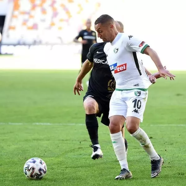 Denizlispor'da orta alana birinci aday Aissati