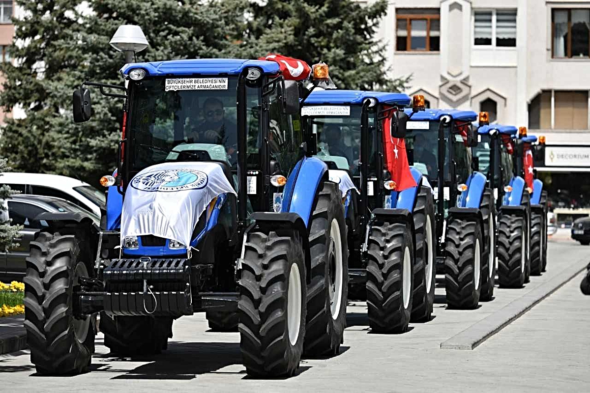 Başkan Büyükkılıç'tan çiftçilere dev destek - Vimarsana News