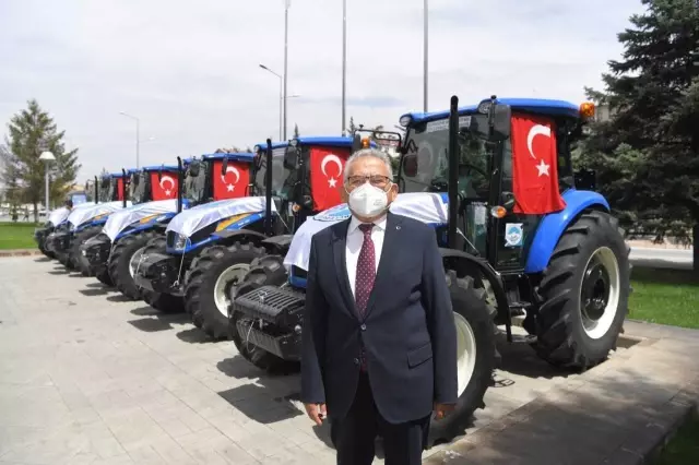 Başkan Büyükkılıç'tan çiftçilere dev destek