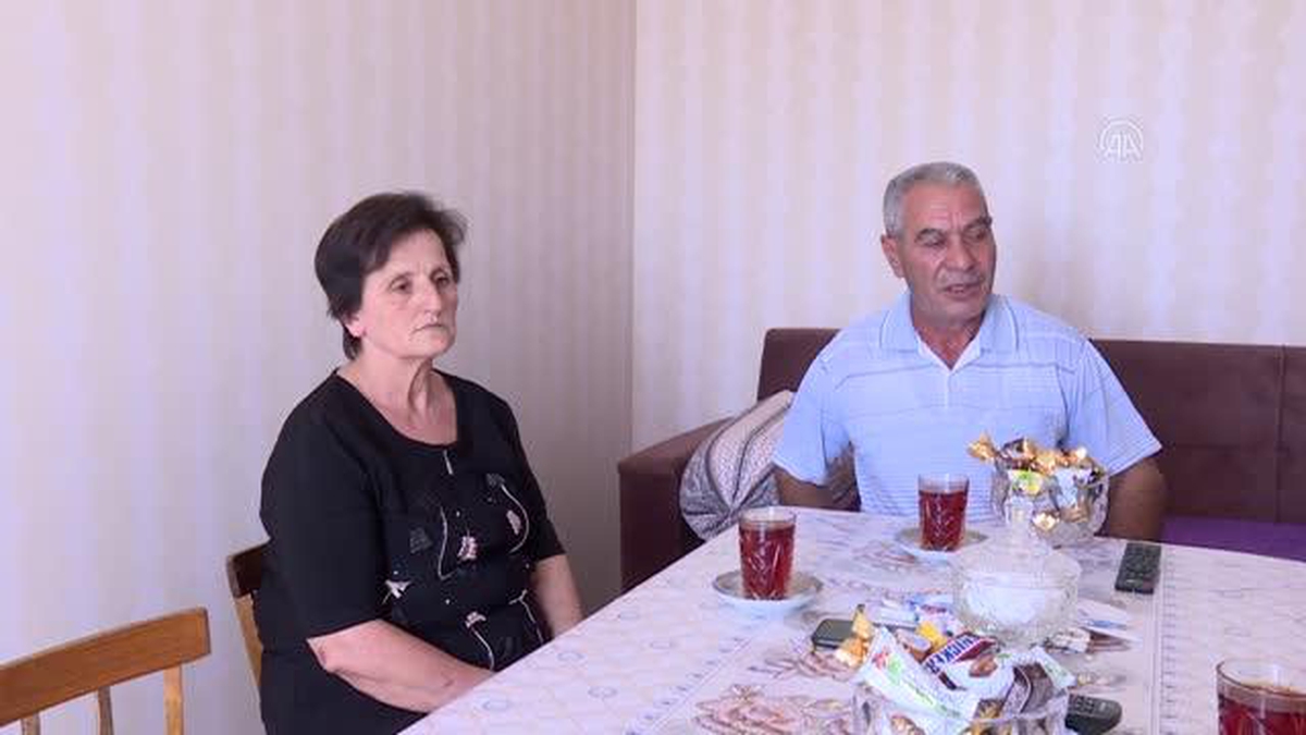 Marmaris'te Türk bayrağının yanmasına dayanamayan Azerbaycanlı itfaiyeci ailesini gururlandırdı - Vimarsana News