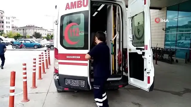 Bisikletiyle yola çıkan çocuğa otomobil çarptı