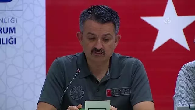 Ulaştırma ve Altyapı Bakanı Karaismailoğlu, Marmaris'te yangınlarla ilgili değerlendirmede bulundu Açıklaması