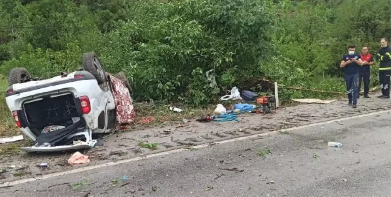 Son dakika haberleri: TAKLA ATAN CİP TERS DÖNDÜ 1 ÖLÜ, 1 YARALI