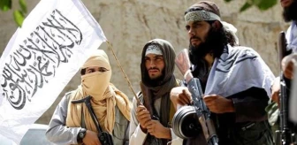 Taliban, Afganistan'da güç kazanmaya devam ediyor! Çatışmalar arttı, ABD'li ve İngiliz görevlilere 'Ülkeden kaçın' uyarısı yapıldı