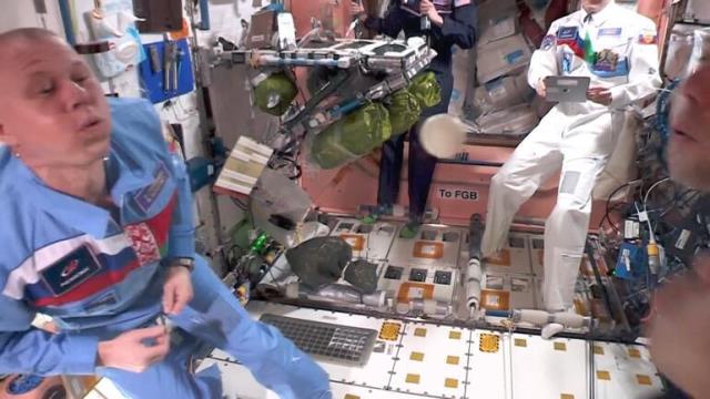 Milletlerarası Uzay İstasyonu'nda birinci kere "uzay oyunları" düzenlendi! Müsabakayı kazanan Soyuz Ekibi oldu