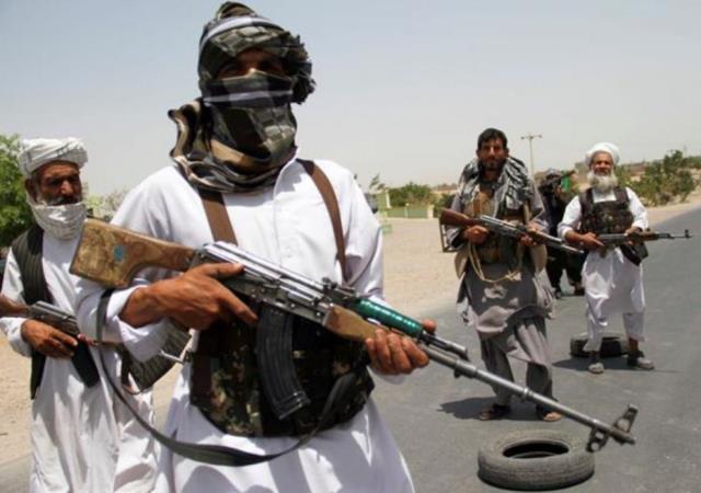 Afganistan'da 5 kenti ele geçiren Taliban, hapishanelerde bulunan tüm suçluları özgür bırakmaya başladı