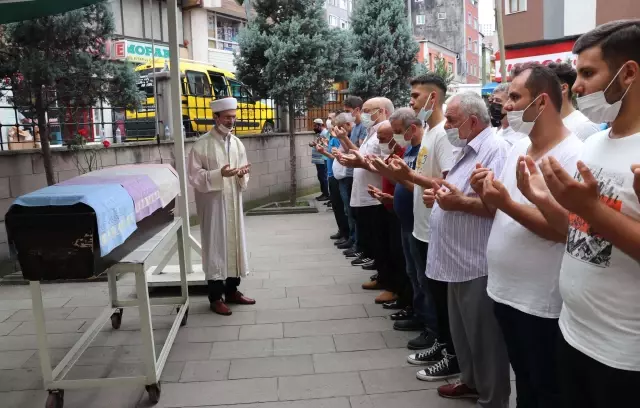 Son dakika! ZONGULDAK - Balıkesir'deki yolcu otobüsü kazasında ölen şoförlerden Başol'un cenazesi