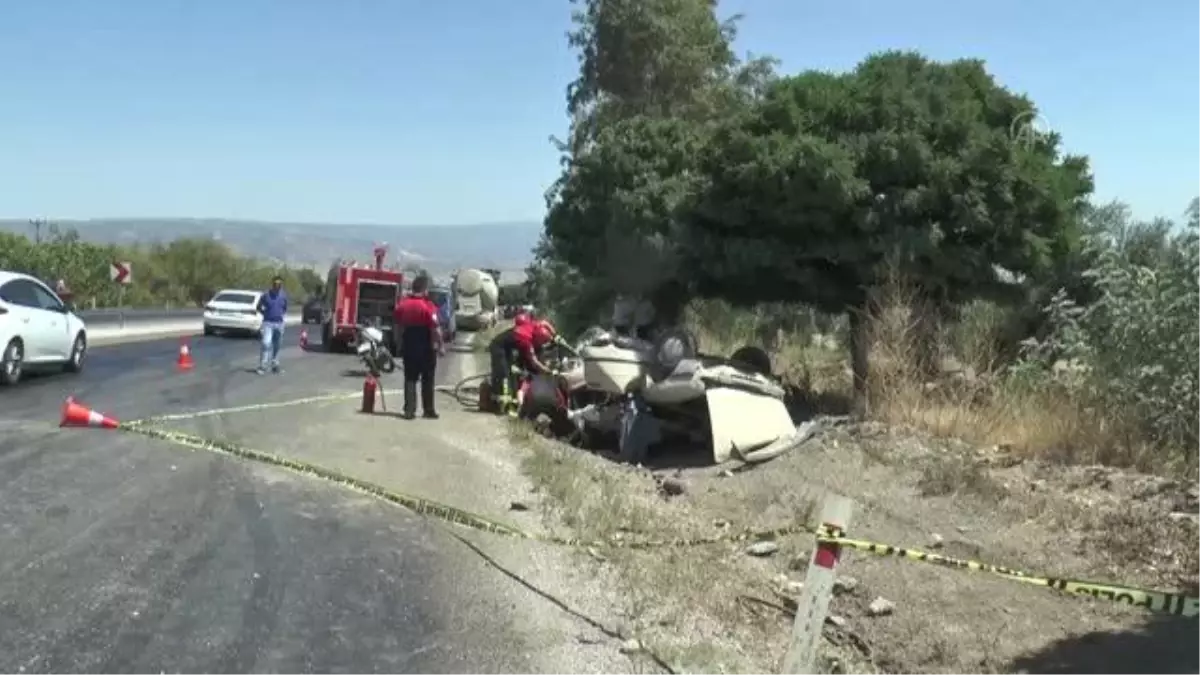 Beton mikserinin çarptığı otomobilin sürücüsü öldü