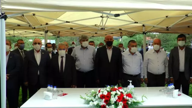 Büyükşehir 6 traktörü daha ziraat odalarına teslim etti