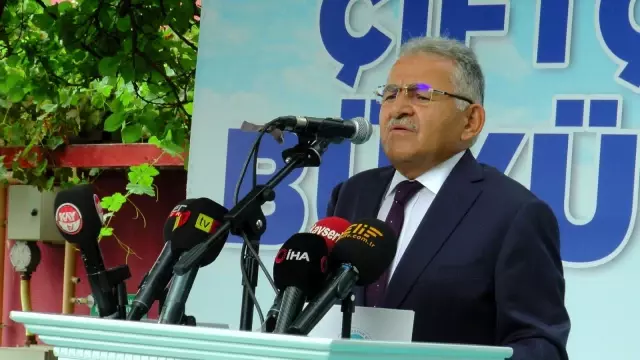 Büyükşehir 6 traktörü daha ziraat odalarına teslim etti