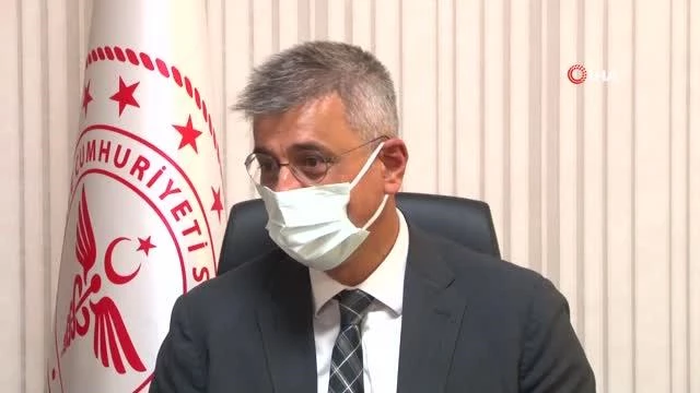 İstanbul Vilayet Sıhhat Müdürü Prof. Memişoğlu'ndan "aşıda kısırlık" savlarına reaksiyon