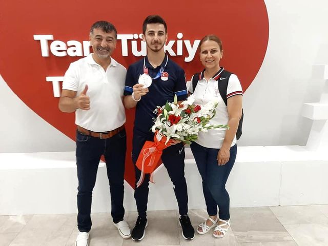 olimpiyatlarda tarih yazan eray samdan yurda 5 14318725 o