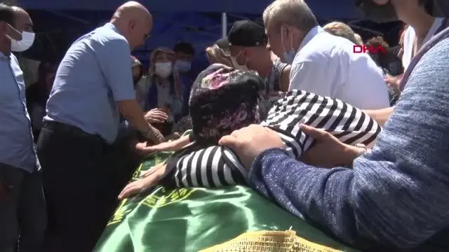 Son dakika haberi... OTOBÜS KAZASINDA ÖLEN CENGİZ UMUT YALOVA'DA TOPRAĞA VERİLDİ