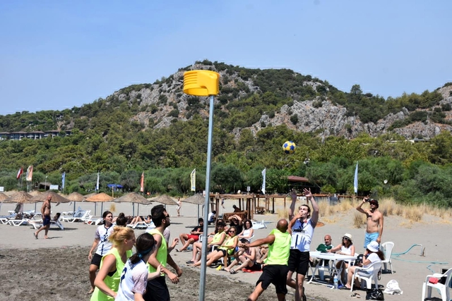 plaj korfbol turnuvasi sarigerme de yapildi 2 14319328 o