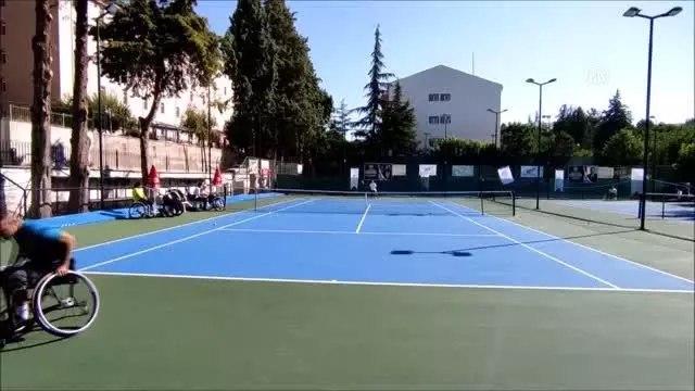 Tekerlekli Sandalye Tenis Akıncılar Türkiye Şampiyonası başladı