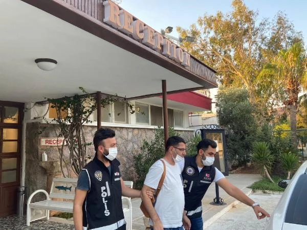 Son dakika! Adana merkezli 30 vilayette tarihi eser kaçakçılığı operasyonu: 76 gözaltı (2)