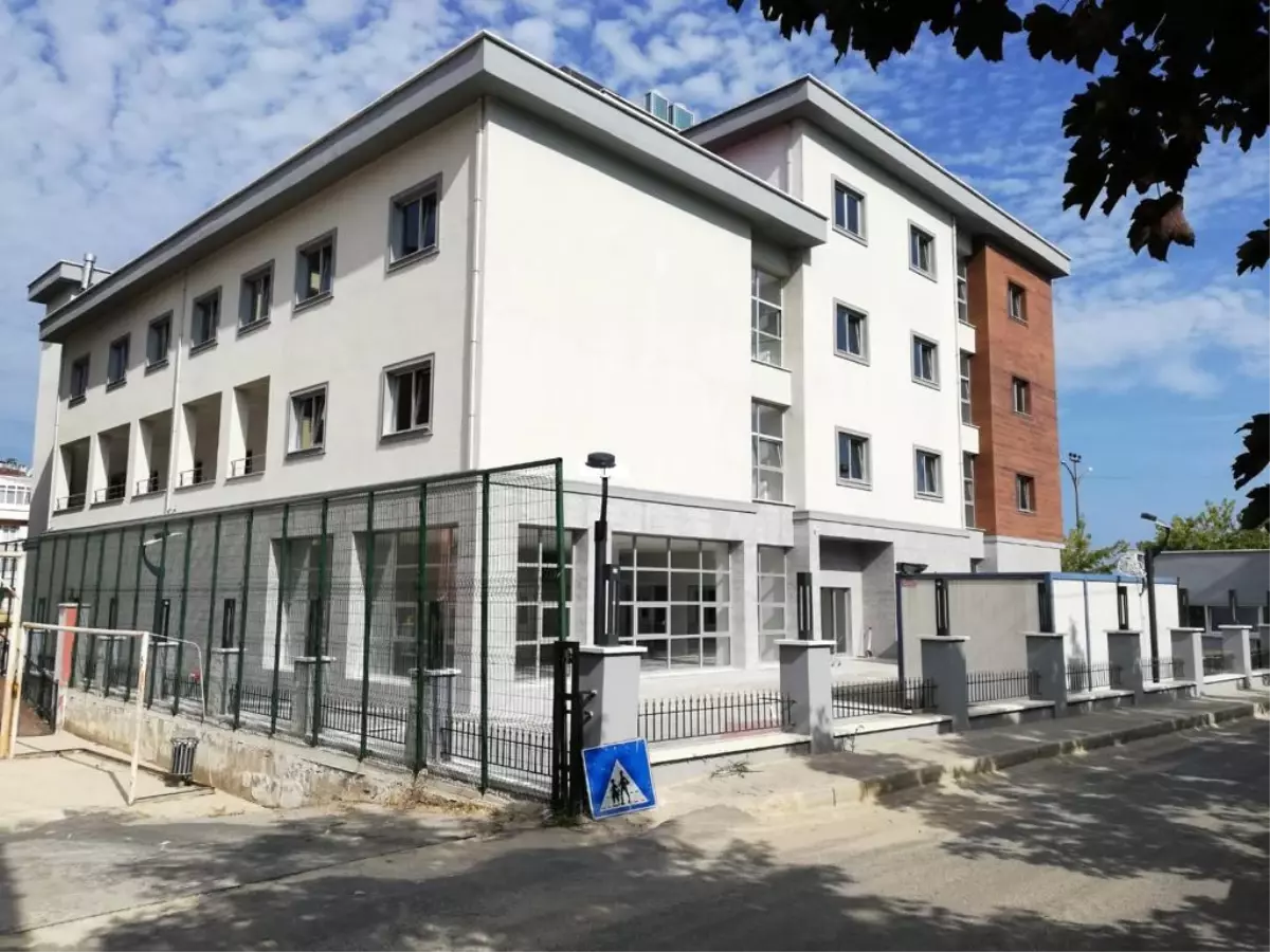 Aile ve Sosyal Hizmetler İl Müdürlüğü Yeni Binasında Hizmet Verecek
