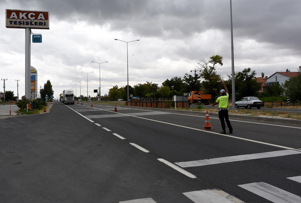 Aksaray'da şehirler arası yolcu otobüsleri denetleniyor