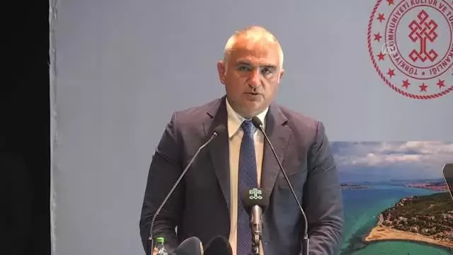 Son dakika gündem: BALIKESİR - Bakan Ersoy, turizm programında konuştu