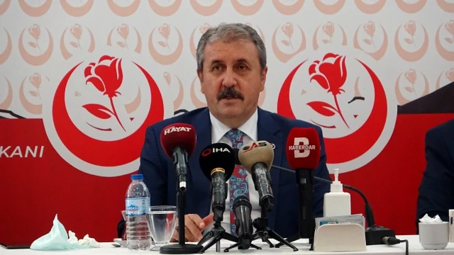 BBP Genel Lideri Destici: "Anayasa Mahkemesinin de HDP'yi kapatacağına inanıyorum"