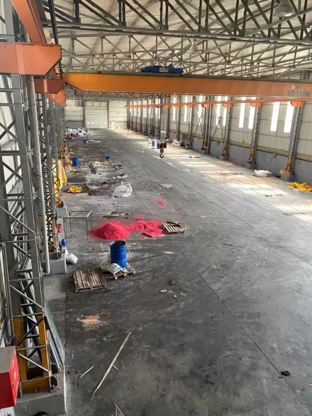 Çekleri karşılıksız çıkınca gittikleri fabrikada karşılaştıkları manzara karşısında şoke oldular