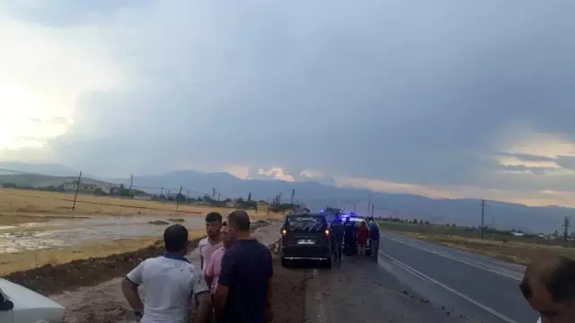 Gaziantep'te sağanak yağış kazaya sebep oldu
