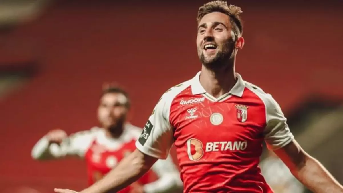 Hücum jokeri Andraz Sporar için Süper Lig'in devleri savaşa tutuştu