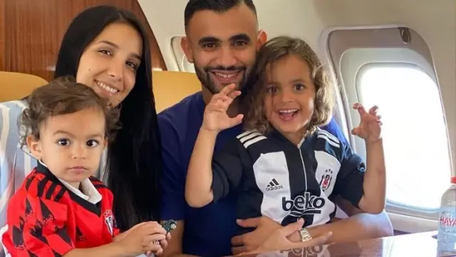 İstanbul'a gerçek yola çıkan Rachid Ghezzal'ın uçuşunda rötar