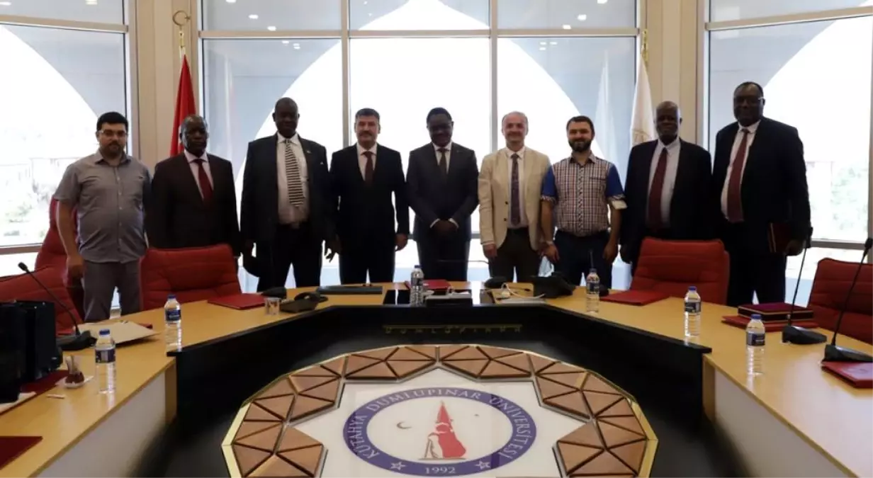 Kenya Eğitim Bakanlığı Heyetinden Üniversitemize Ziyaret