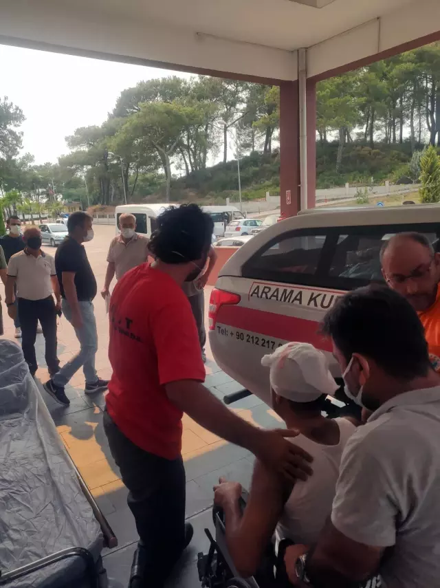 AKUT, orman yangınlarının etkili olduğu bölgelerde çalışmalarını sürdürüyor
