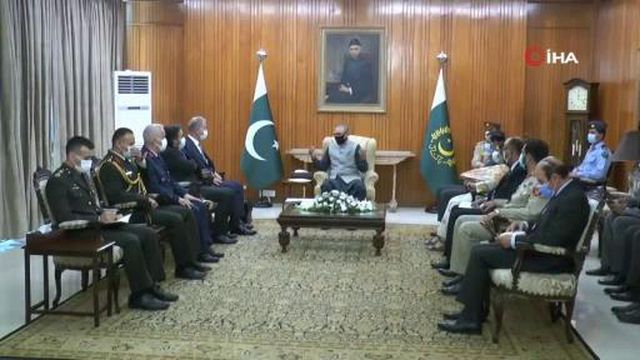 bakan akar pakistan cumhurbaskani alvi ile go 14324532 o