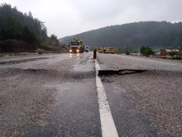 Kastamonu'da şiddetli yağış sele neden oldu (3)- Yeniden