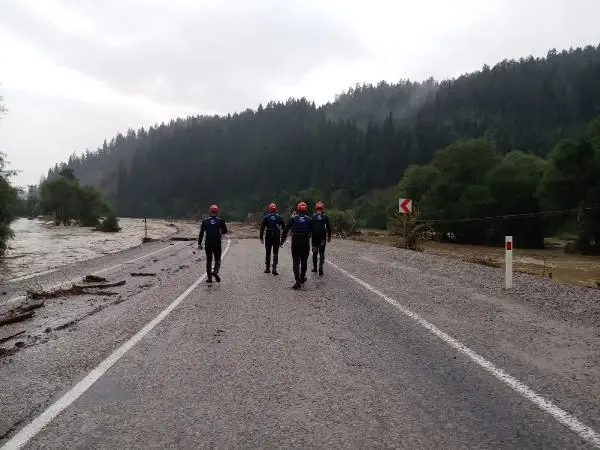 Kastamonu'da şiddetli yağış sele neden oldu (3)- Yeniden
