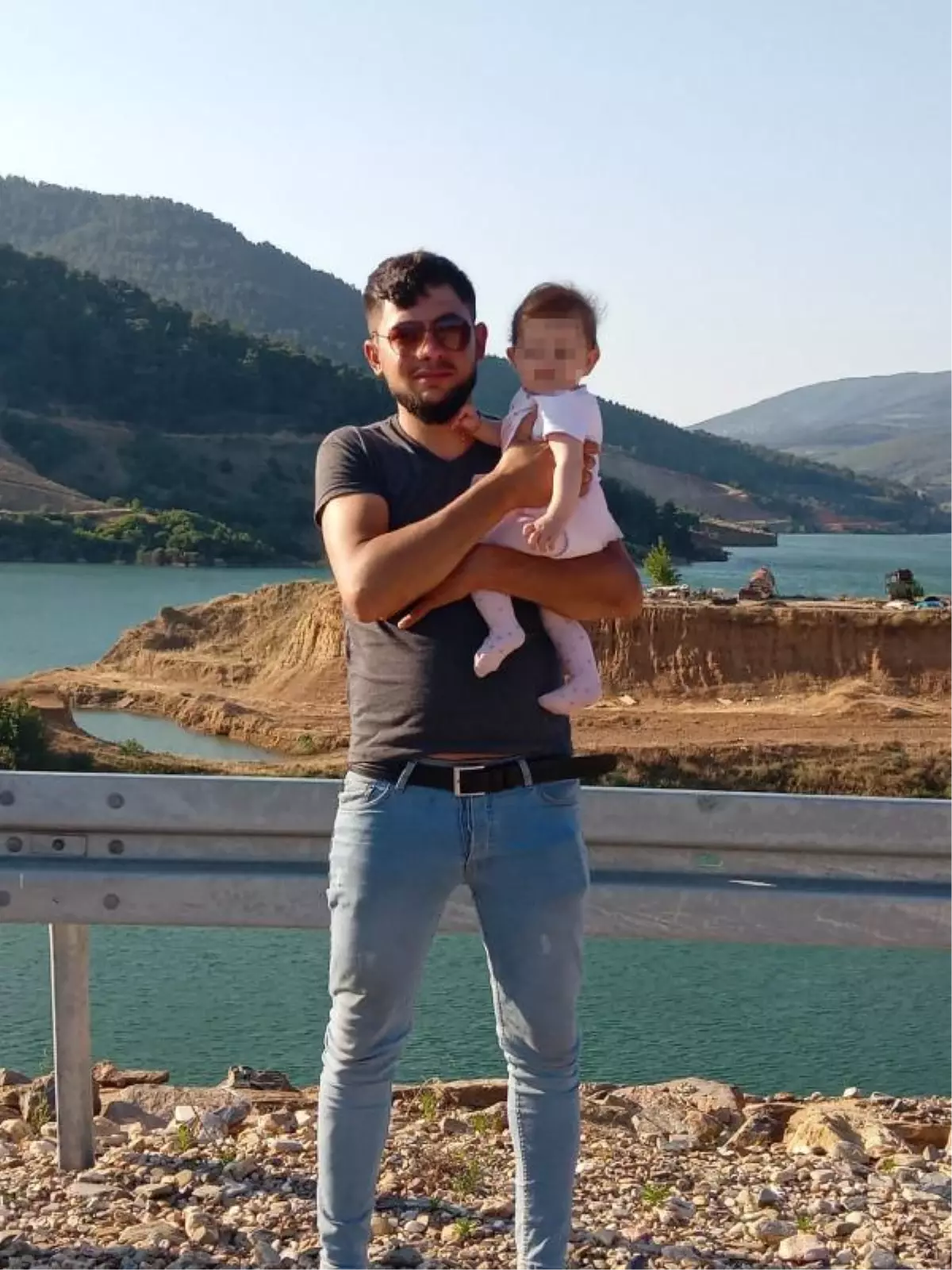 Kendisiyle aynı adı taşıyan torununu öldürdü